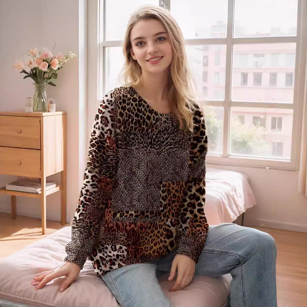 Aura Knox Langarm-Pullover mit Tiermuster – Lässiger japanischer Stil