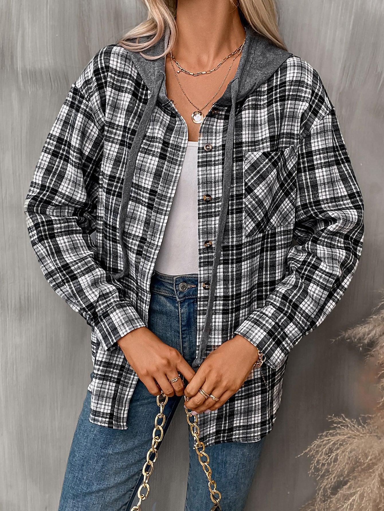 Noir Ivy Women's Casual Plaid Shirt – Stylish Loose Cotton – Available in Multiple Colors